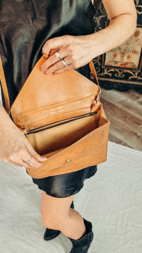 vintage leather envelope bag