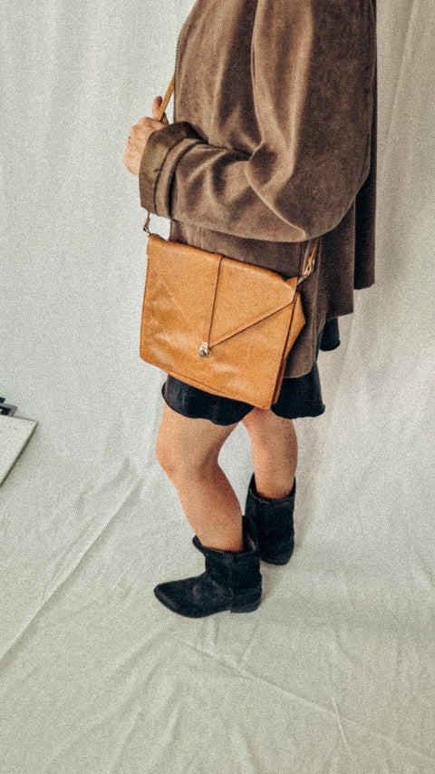 vintage leather envelope bag