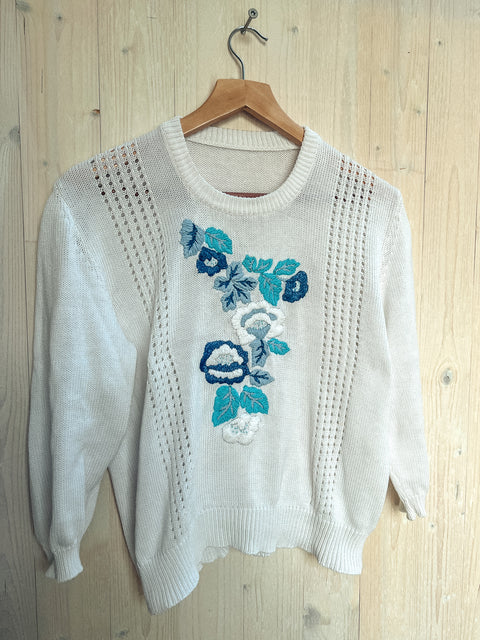 vintage embroidered flower pullover